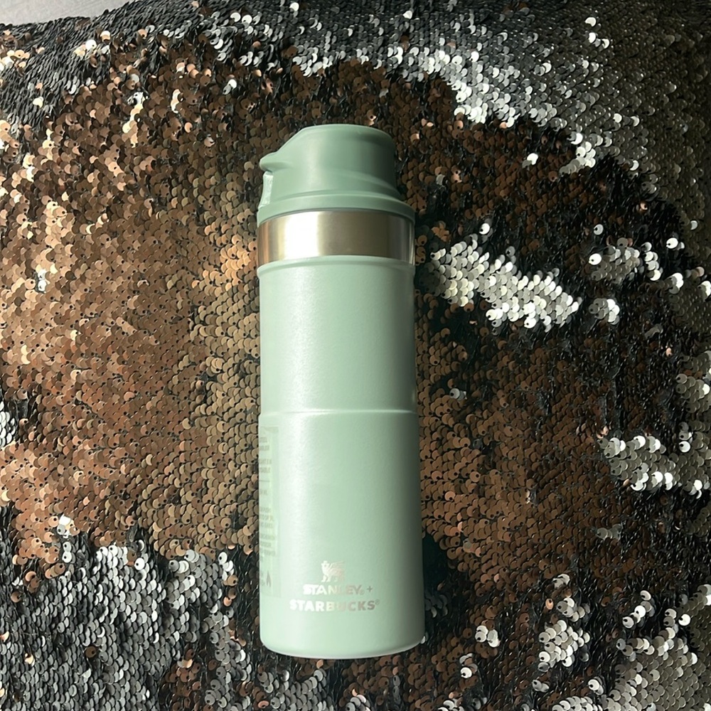Stanley + Starbucks 12oz mint tumbler NWT GORGEOUS!